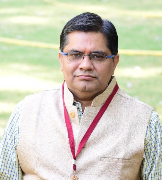 Dr. Jitendra Sheetlani